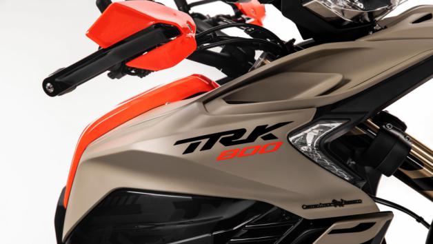 Benelli TRK 800